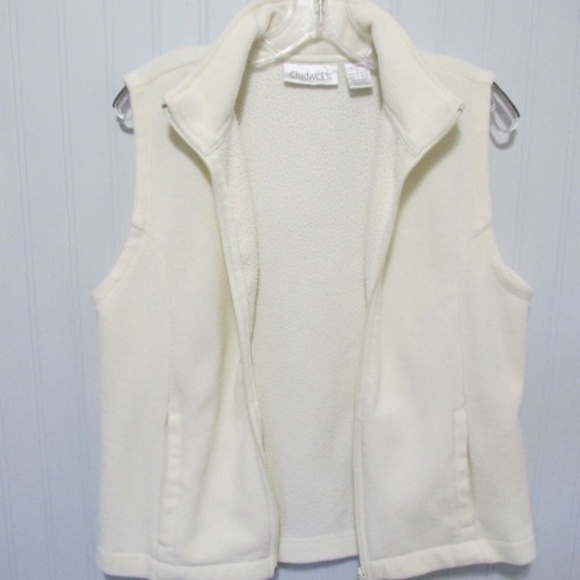 Vintage Chadwick’s Ivory Fleece Vest, Size M - Picture 3 of 5